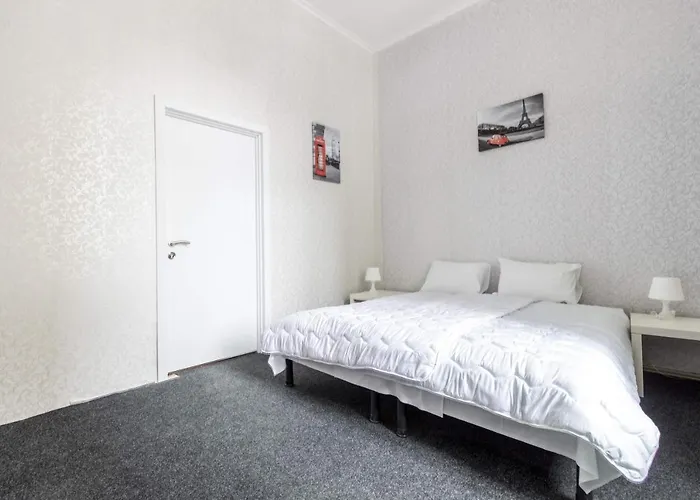 Time אכסניה לבוב